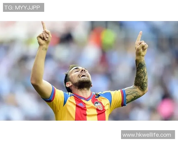 如何通过微信制作和分享足球球星照片的步骤与技巧