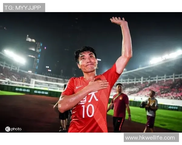 足球明星慈善行动展现无私精神助力社会发展与人道关怀