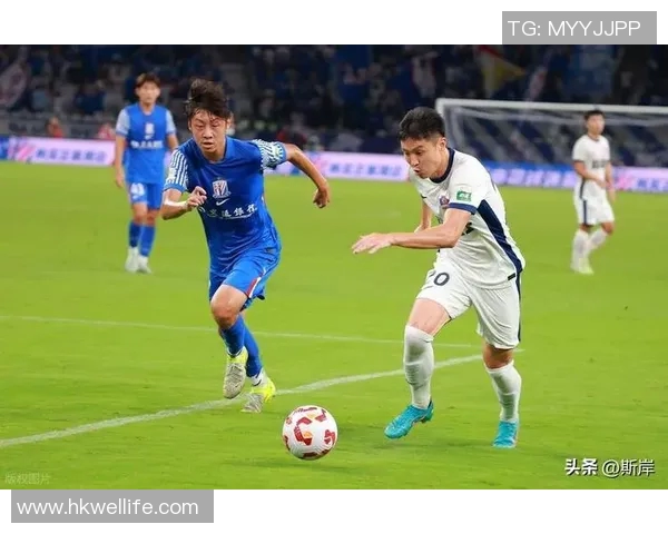 中国足球超级联赛本周日精彩对决综述:球队表现与比分一览 中国足球超级联赛本周日精彩对决综述:球队表现与比分一览